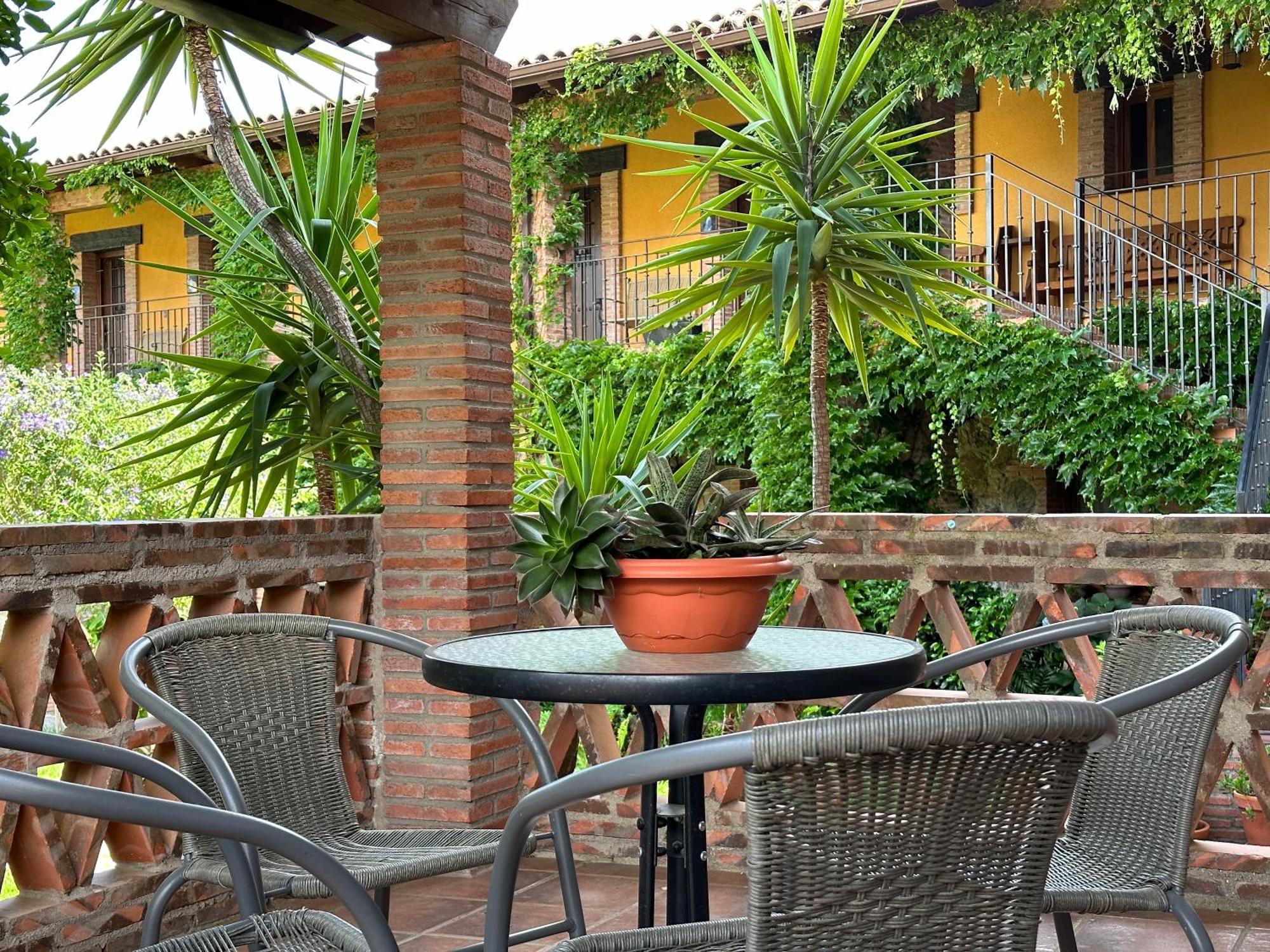 Hotel Rural La Covacha 로사르 드 라 베라 외부 사진